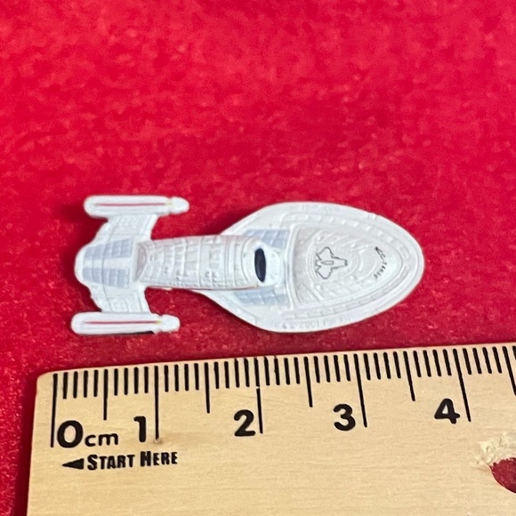 Star Trek Starfleet Legends Miniature Hallmark Ornaments - Picture 11 of 15